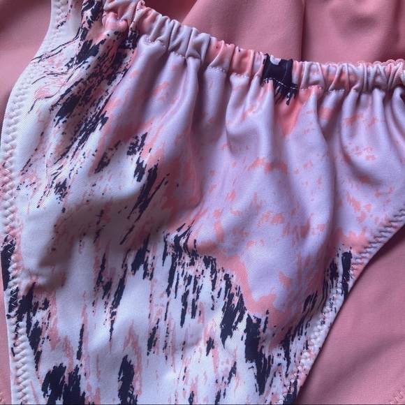 Gymshark Bikini Bottoms - Picture 5 of 9